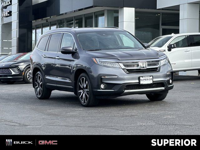 2022 Honda Pilot Touring 8-Passenger