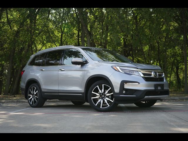 2022 Honda Pilot Touring 8-Passenger