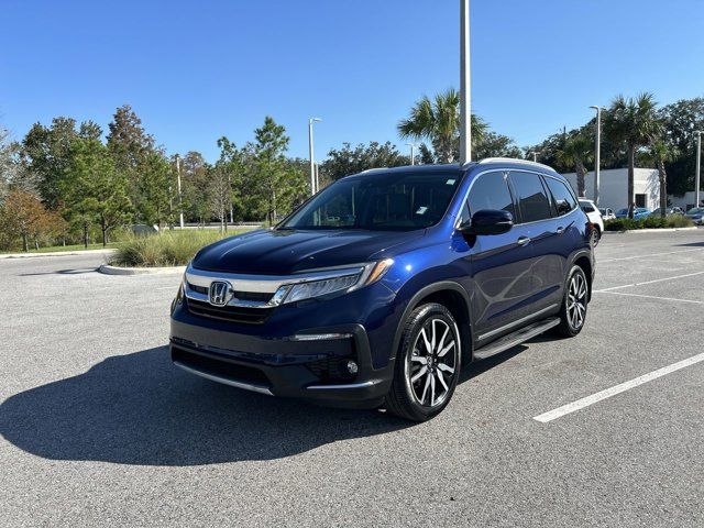 2022 Honda Pilot Touring 8-Passenger