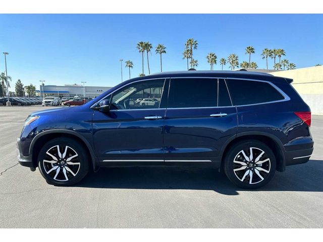 2022 Honda Pilot Touring 8-Passenger