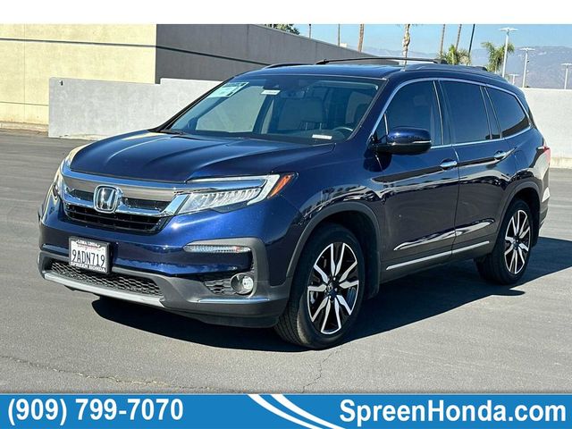 2022 Honda Pilot Touring 8-Passenger