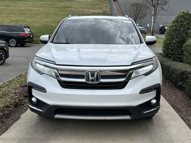 2022 Honda Pilot Touring 8-Passenger