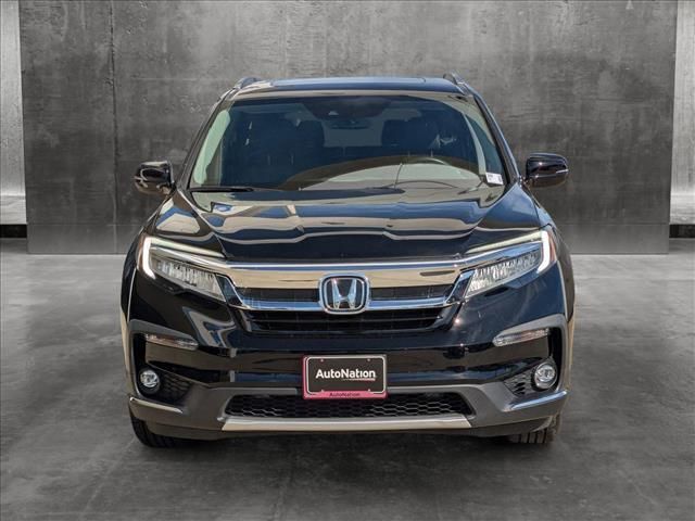 2022 Honda Pilot Touring 8-Passenger