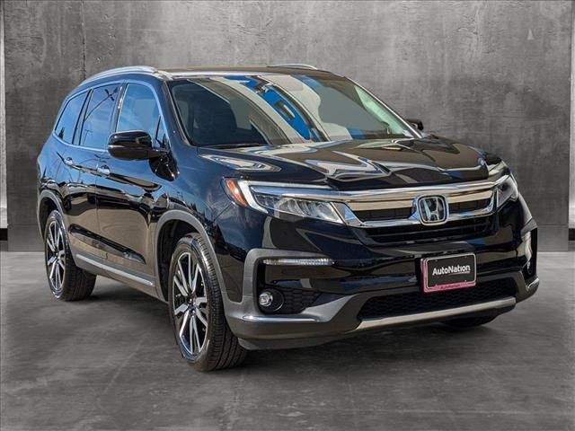 2022 Honda Pilot Touring 8-Passenger