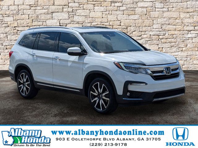 2022 Honda Pilot Touring 8-Passenger