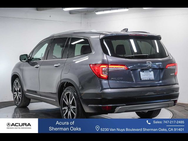 2022 Honda Pilot Touring 8-Passenger