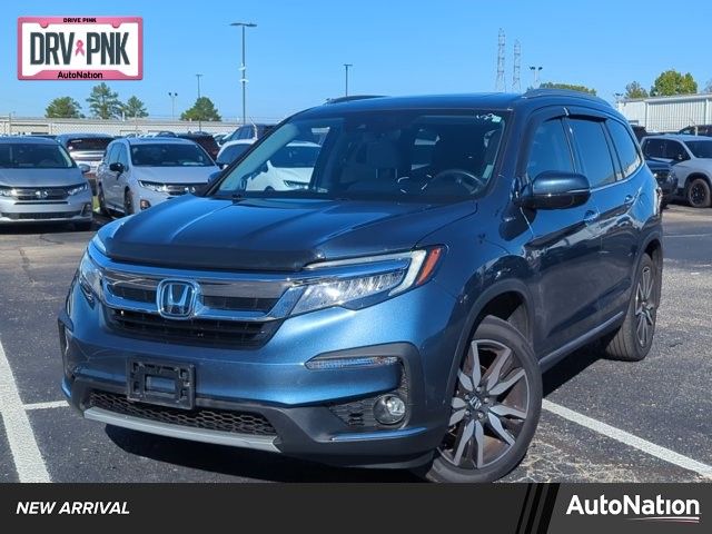 2022 Honda Pilot Touring 8-Passenger