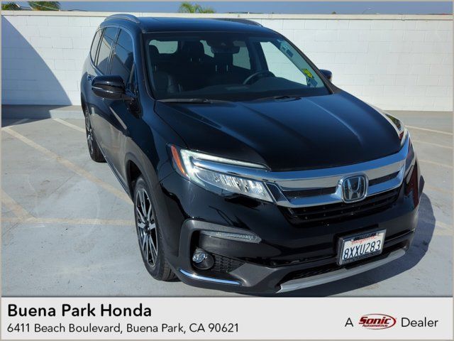 2022 Honda Pilot Touring 8-Passenger