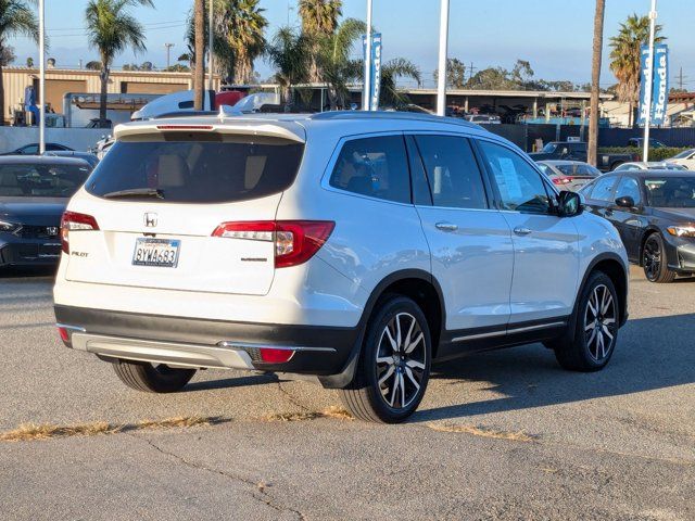 2022 Honda Pilot Touring 8-Passenger