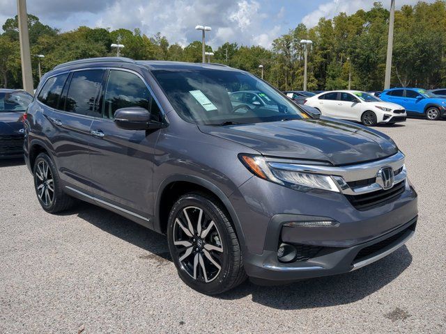 2022 Honda Pilot Touring 8-Passenger