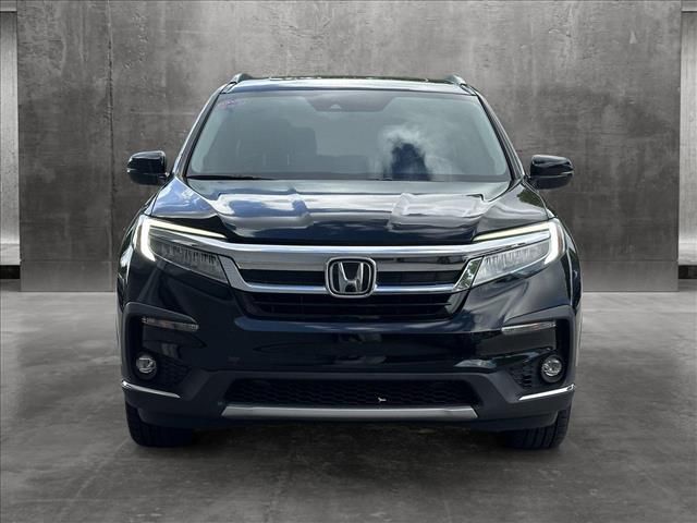 2022 Honda Pilot Touring 8-Passenger