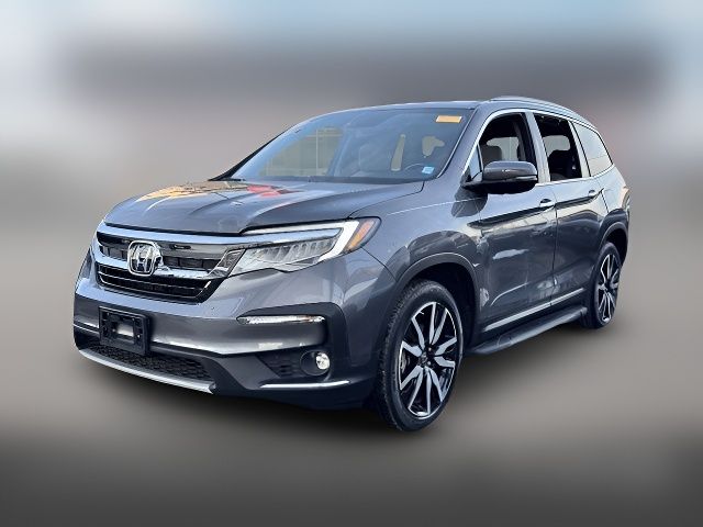 2022 Honda Pilot Touring 8-Passenger