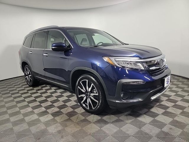 2022 Honda Pilot Touring 8-Passenger