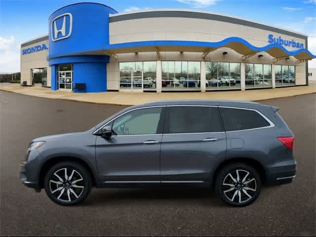 2022 Honda Pilot Touring 8-Passenger