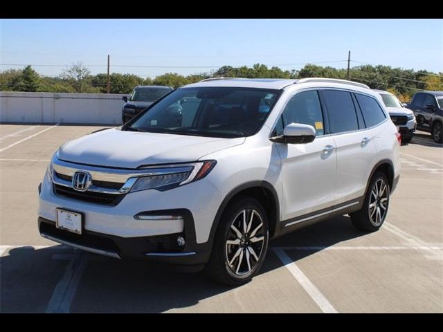 2022 Honda Pilot Touring 8-Passenger