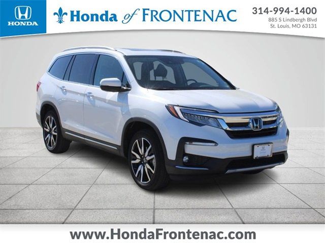 2022 Honda Pilot Touring 8-Passenger