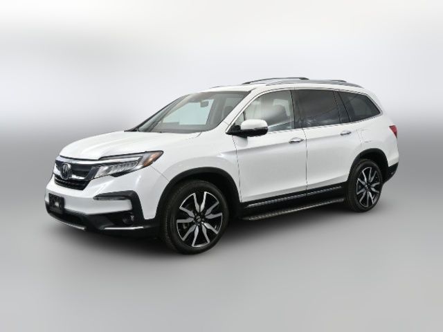 2022 Honda Pilot Touring 8-Passenger