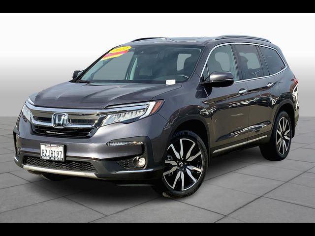 2022 Honda Pilot Touring 8-Passenger