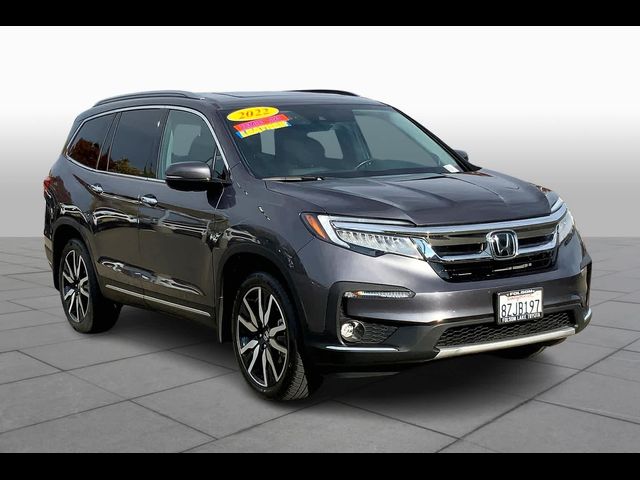 2022 Honda Pilot Touring 8-Passenger