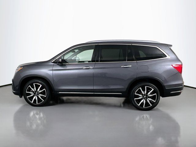 2022 Honda Pilot Touring 8-Passenger