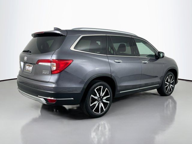 2022 Honda Pilot Touring 8-Passenger