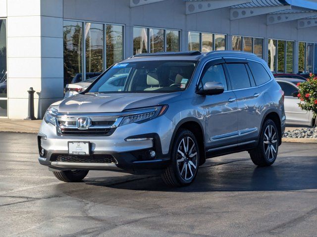 2022 Honda Pilot Touring 8-Passenger