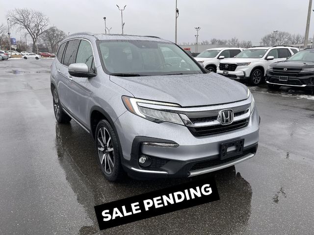 2022 Honda Pilot Touring 8-Passenger