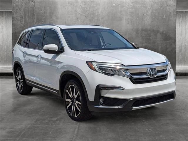 2022 Honda Pilot Touring 8-Passenger