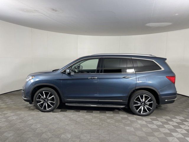 2022 Honda Pilot Touring 8-Passenger