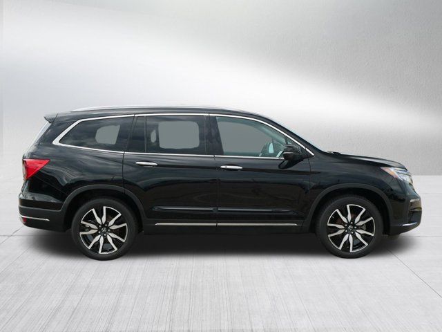 2022 Honda Pilot Touring 8-Passenger