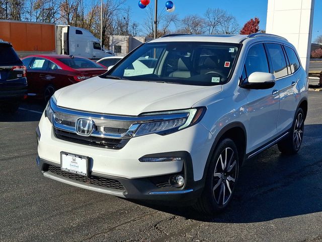 2022 Honda Pilot Touring 8-Passenger