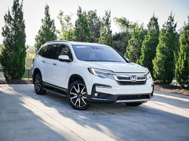 2022 Honda Pilot Touring 8-Passenger