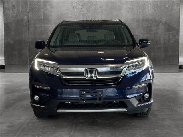 2022 Honda Pilot Touring 8-Passenger