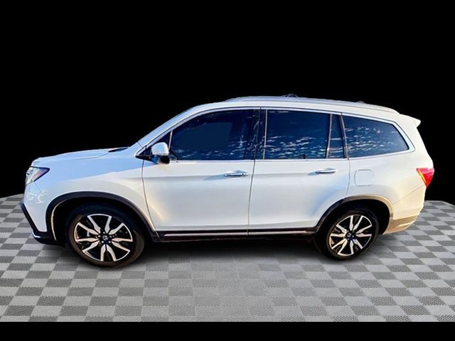 2022 Honda Pilot Touring 8-Passenger