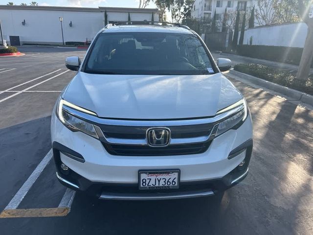 2022 Honda Pilot Touring 8-Passenger