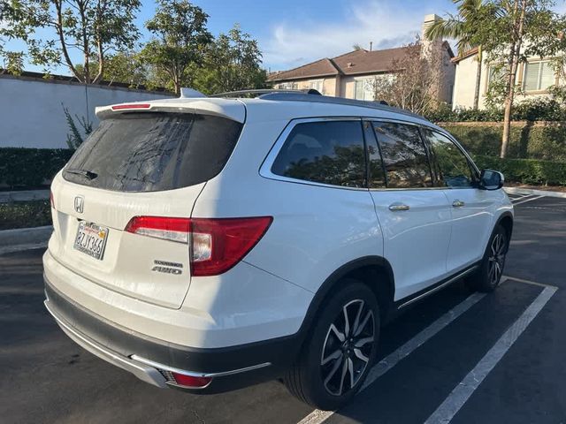 2022 Honda Pilot Touring 8-Passenger