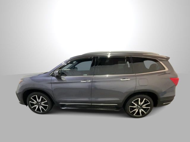 2022 Honda Pilot Touring 8-Passenger