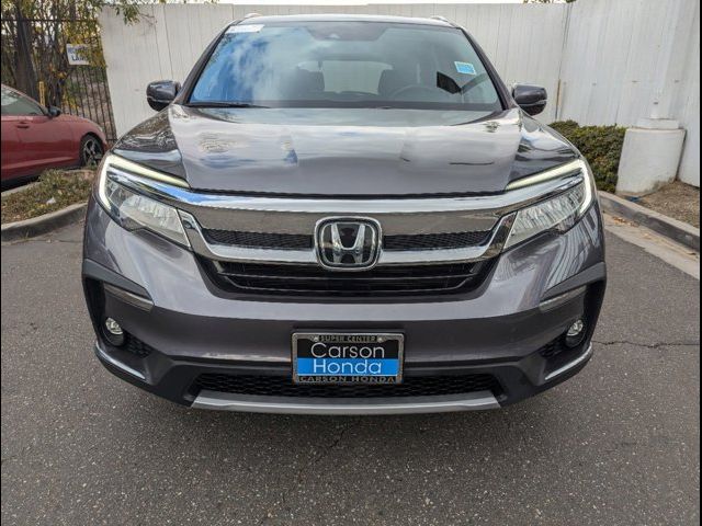 2022 Honda Pilot Touring 8-Passenger