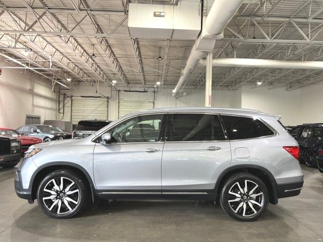 2022 Honda Pilot Touring 8-Passenger