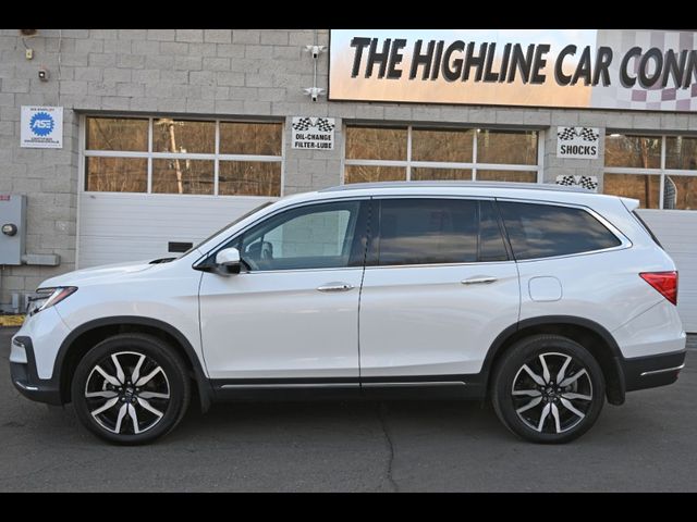 2022 Honda Pilot Touring 8-Passenger