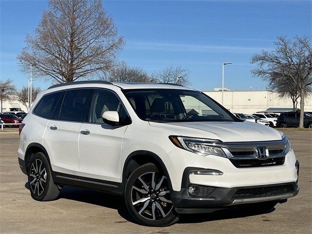 2022 Honda Pilot Touring 8-Passenger