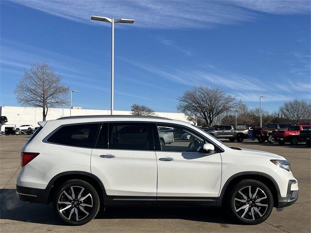 2022 Honda Pilot Touring 8-Passenger