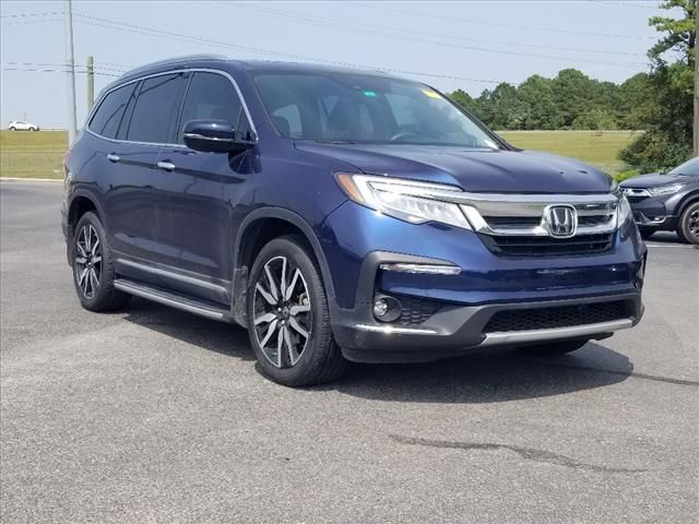 2022 Honda Pilot Touring 8-Passenger