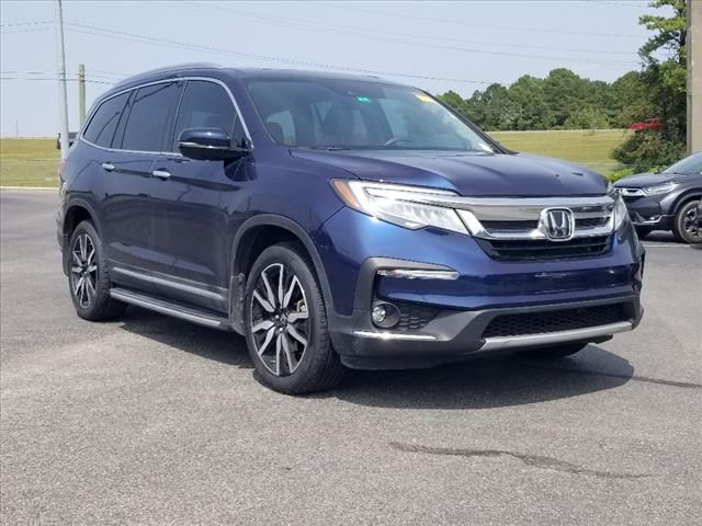 2022 Honda Pilot Touring 8-Passenger