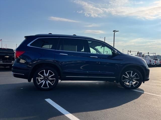 2022 Honda Pilot Touring 8-Passenger