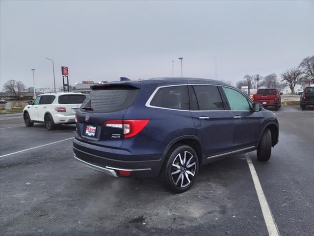 2022 Honda Pilot Touring 7-Passenger