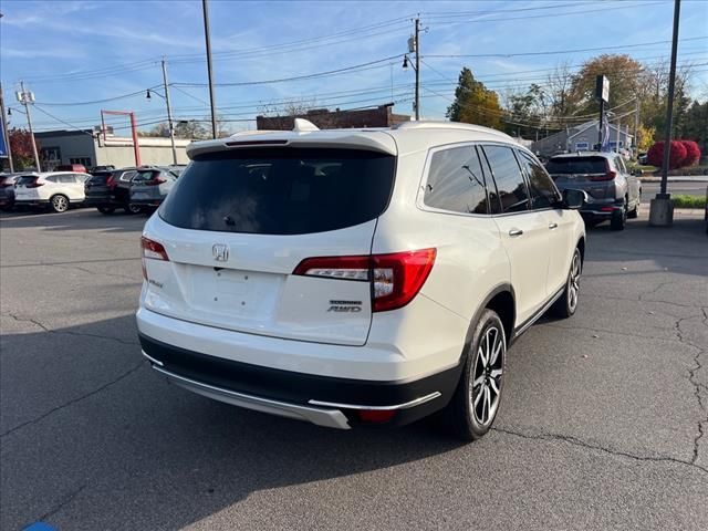 2022 Honda Pilot Touring 7-Passenger