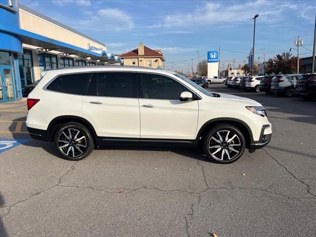 2022 Honda Pilot Touring 7-Passenger