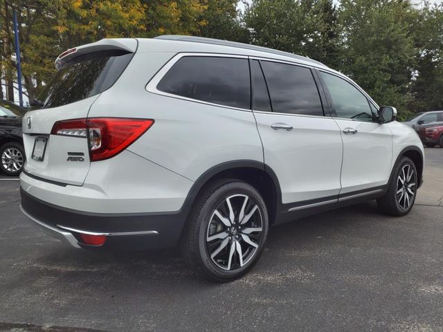 2022 Honda Pilot Touring 7-Passenger