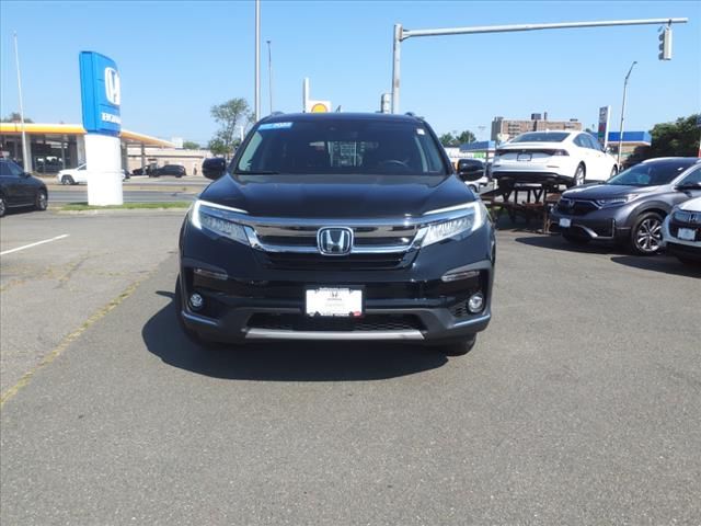 2022 Honda Pilot Touring 7-Passenger